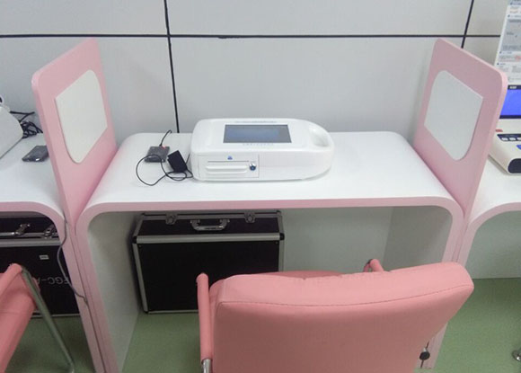 寶雞市人大代表參觀健康一體機 寶雞市人大代表參觀健康一體機